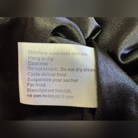 Danier EUC Vintage Dress Animal print Black/White Size 4 - Picture 11 of 11